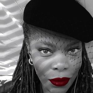 Meet your Posher, Danyel